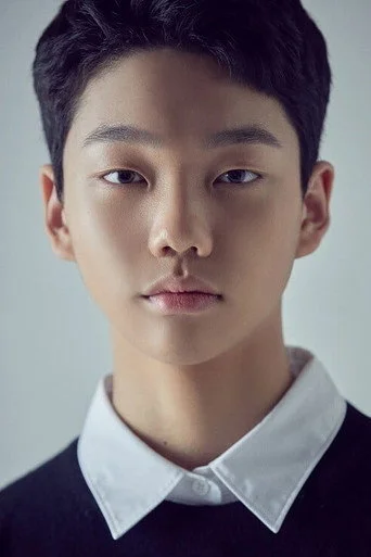 Chân dung Lee Chan-yu