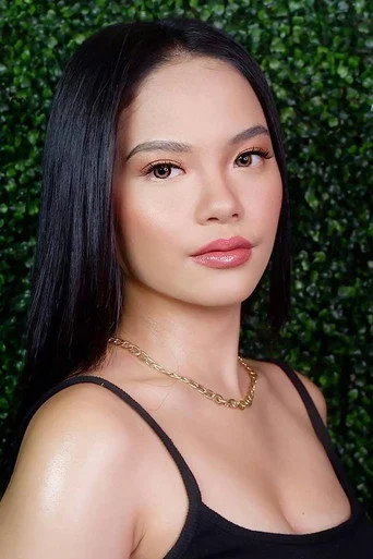 Chân dung Arah Alonzo