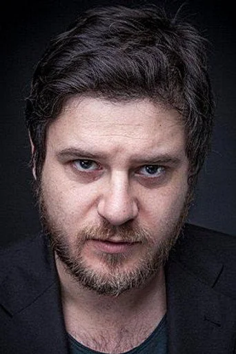 Chân dung Edoardo Pesce
