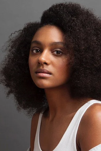 Chân dung Shailyn Pierre-Dixon