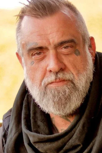 Chân dung Mike Ferguson