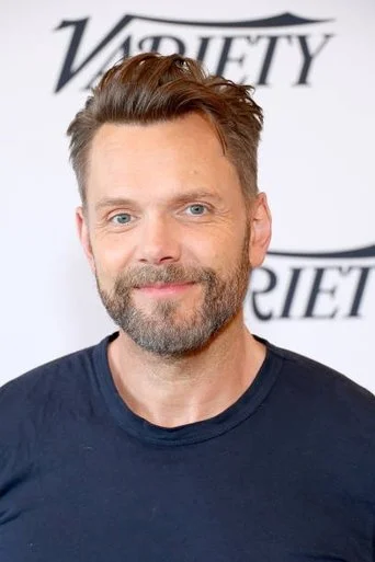 Chân dung Joel McHale