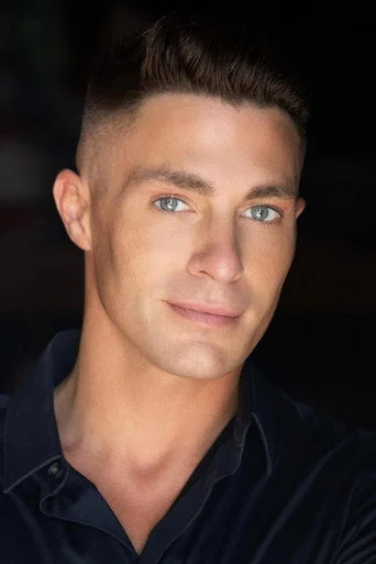 Chân dung Colton Haynes