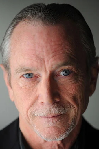 Chân dung Greg Lucey