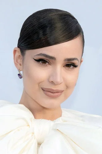 Chân dung Sofia Carson