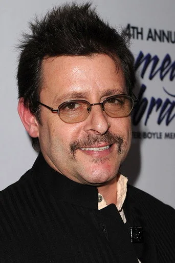 Chân dung Judd Nelson