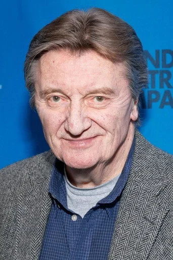 Chân dung Larry Bryggman