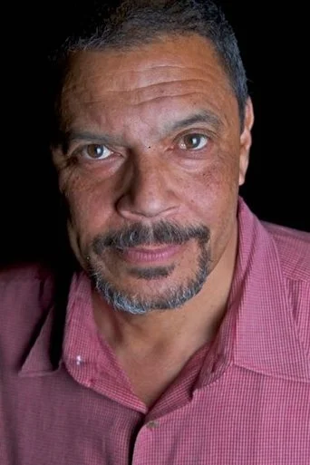 Chân dung Lonnie Farmer
