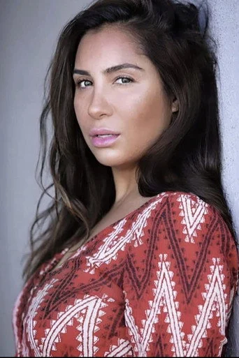 Chân dung Liana Mendoza