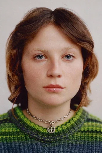 Chân dung Ísadóra Bjarkardóttir Barney