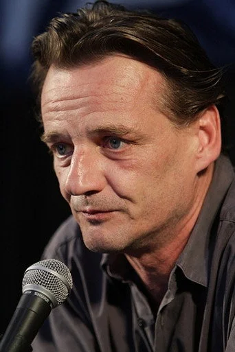 Chân dung Marc Barbé