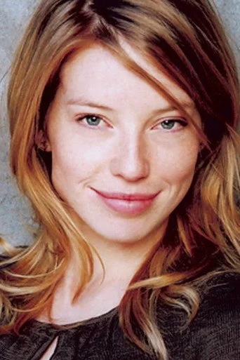 Chân dung Joanna Douglas