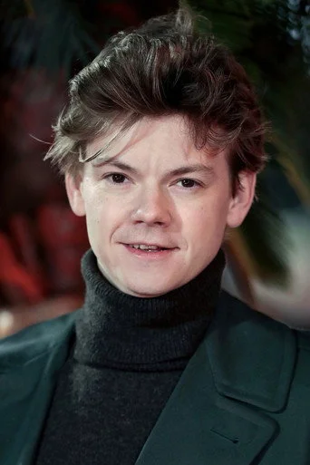 Chân dung Thomas Brodie-Sangster