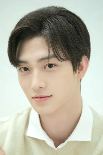 Chân dung Sang Heon Lee