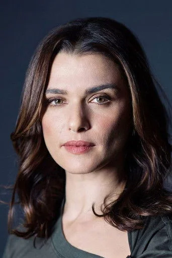 Chân dung Rachel Weisz