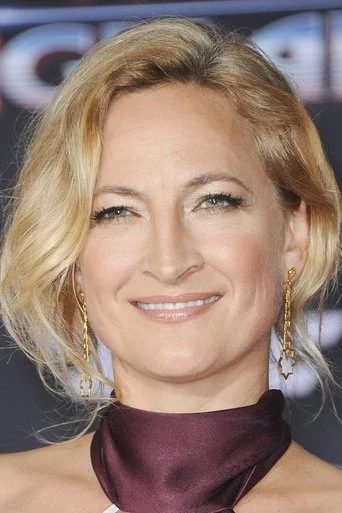 Chân dung Zoë Bell