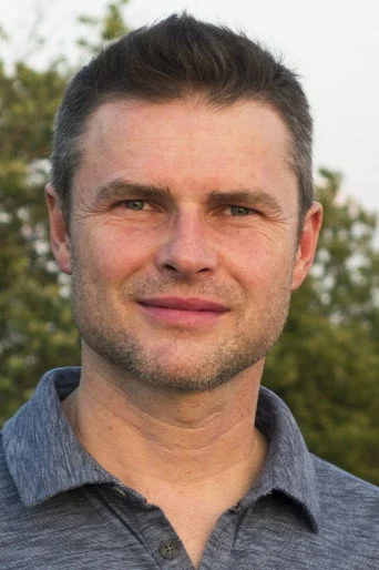 Chân dung Mark Kochanowicz