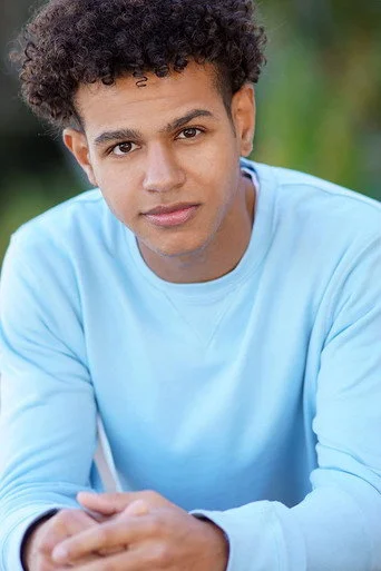 Chân dung Tyler Lofton