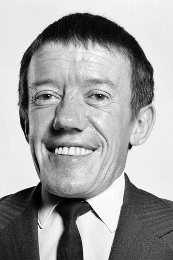 Chân dung Kenny Baker