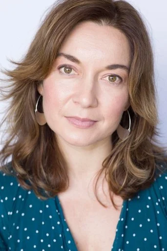 Chân dung Ashley Lambert