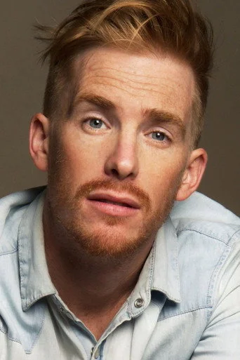 Chân dung Michael Whalley