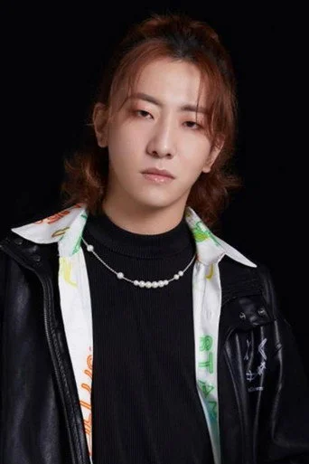 Chân dung Hu Yajie
