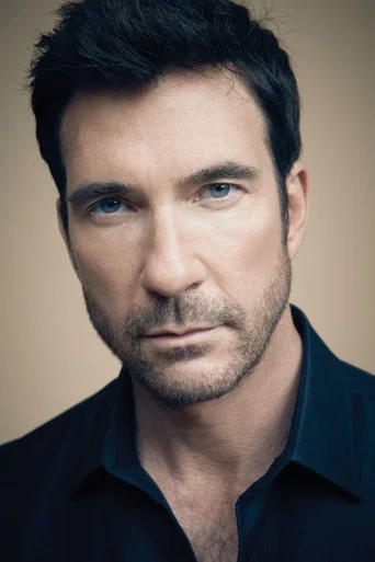 Chân dung Dylan McDermott