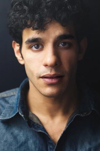 Chân dung Gil Perez-Abraham