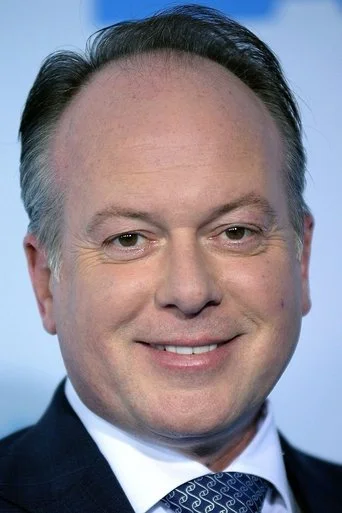 Chân dung Tom McGrath