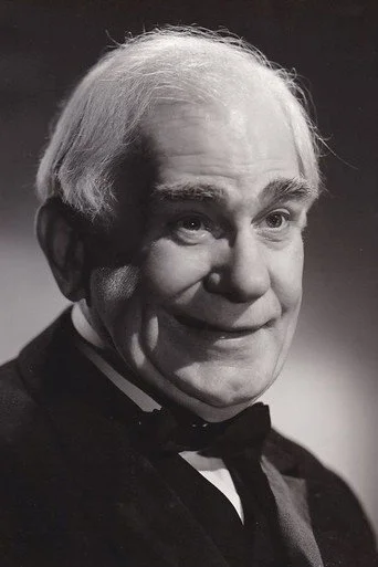 Chân dung Erskine Sanford