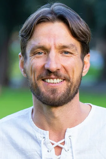 Chân dung Misha Suvorov