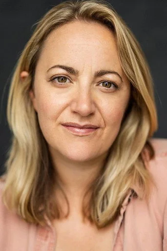 Chân dung Lucy Thackeray