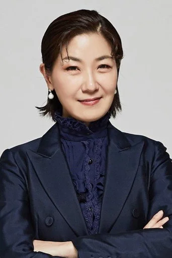 Chân dung Seo Yi Sook