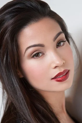 Chân dung Natalie Mendoza