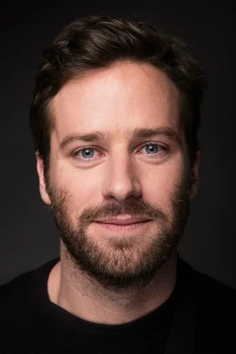Chân dung Armie Hammer