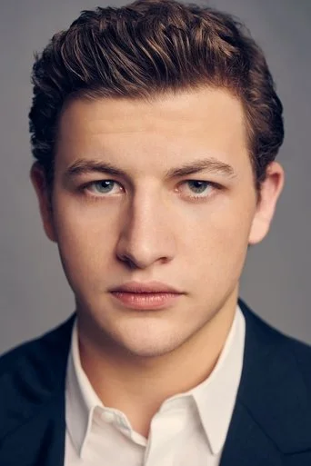 Chân dung Tye Sheridan