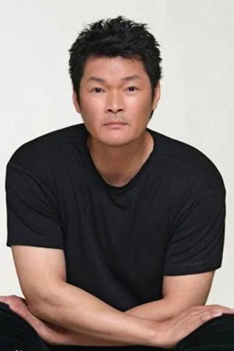 Chân dung Michael Chow Man-Kin