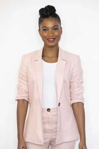 Chân dung Rhianna Dorris
