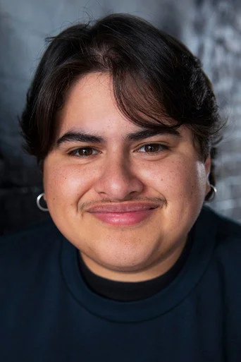 Chân dung Julian Dennison