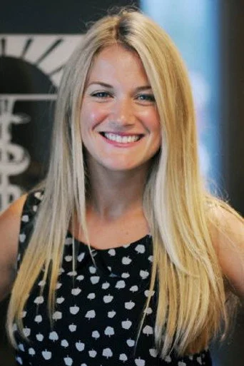 Chân dung Erin Broderick