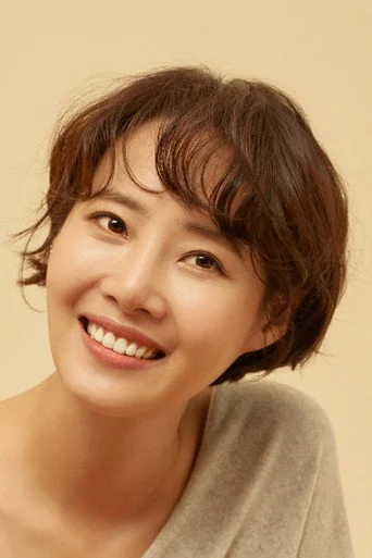 Chân dung Kang Kyung-hun
