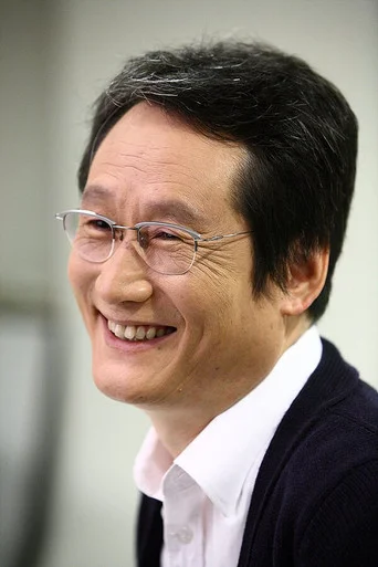 Chân dung Moon Sung-keun