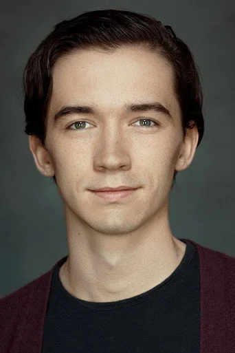 Chân dung Liam Aiken