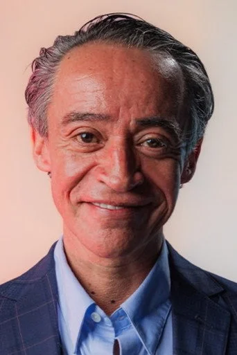 Chân dung Roberto Sosa