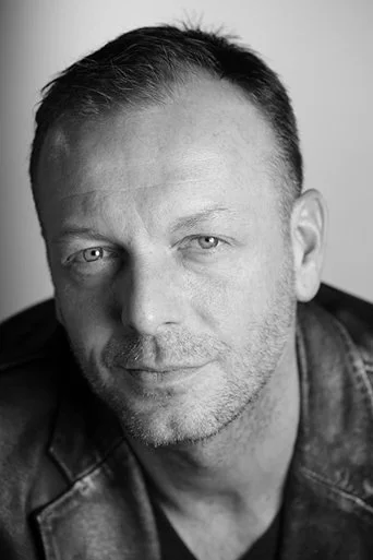 Chân dung Hugo Speer