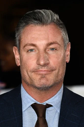 Chân dung Dean Gaffney