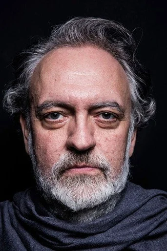 Chân dung Luciano Chirolli