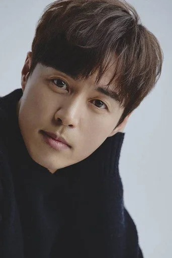 Chân dung Oh Min-suk