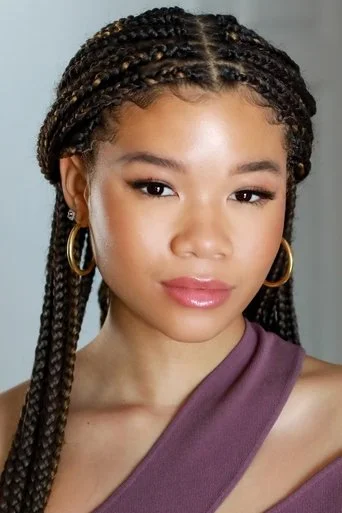 Chân dung Storm Reid