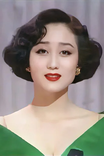Chân dung Nina Li Chi